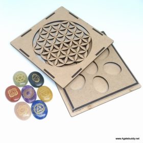 Seven Chakra Engraved Reiki Set with Flower of Life Chakra Box. - Agate ...